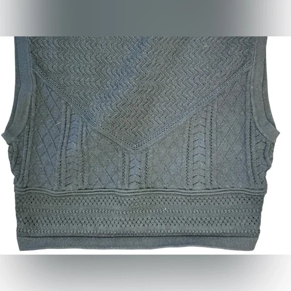 Babaton Pointelle Tank - Picture 5 of 15